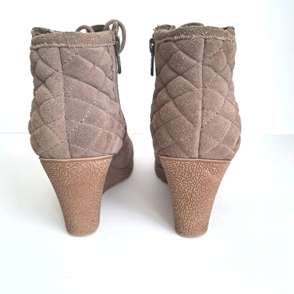 MIA Debra Taupe Suede tie up wedge ankle booties, sz 7 US, NM2395A - Picture 7 of 11